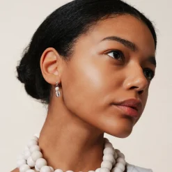 Outlet Aarikka Vilkas Earrings, ecru ${1}