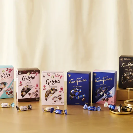 Fashion Fazer Geisha Dark Chocolate with Hazelnut Box (150g) ${1}