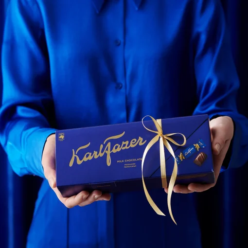 Fashion Fazer Milk Chocolate Box (270g) ${1}