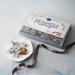 Fashion Fazer Wiener Nougat Almond Pralines (210g) ${1}