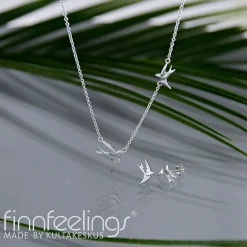 Discount FinnFeelings Swift Silver Earrings ${1}