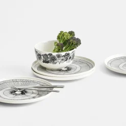 Fashion Marimekko Siirtolapuutarha Dinner Plate ${1}