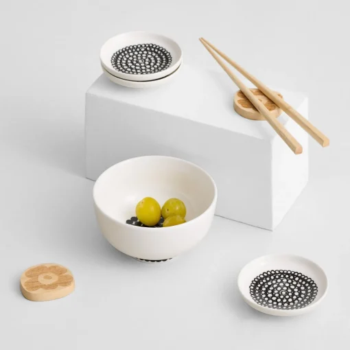 Fashion Marimekko Siirtolapuutarha Sauce Plate, white/black ${1}