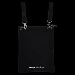 Hot Nordicbuddies Moomin The Groke Passport Bag ${1}