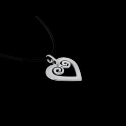 New Pohjolan Helmi Ky Pohjolan Helmi - Curved Heart Necklace ${1}